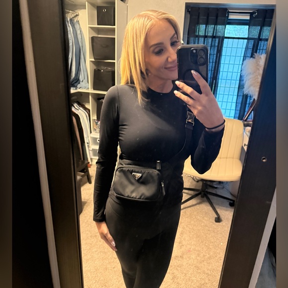 Prada Black Fanny Pack Double Zip Adjustable - Picture 13 of 14